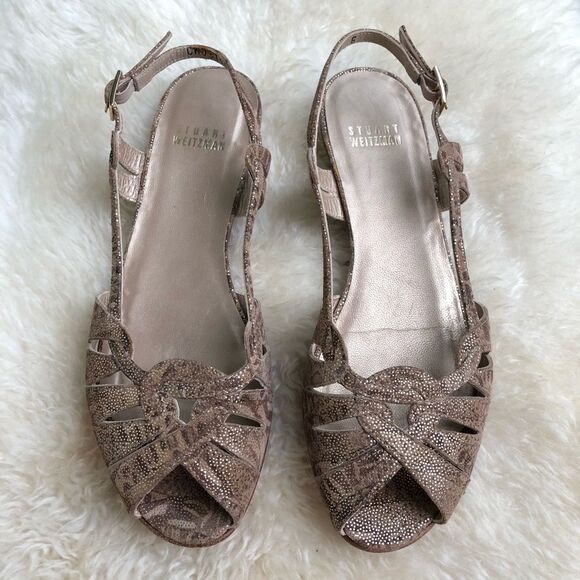 Stuart Weitzman gold suede metallic sandals flats 6 - Picture 1 of 6